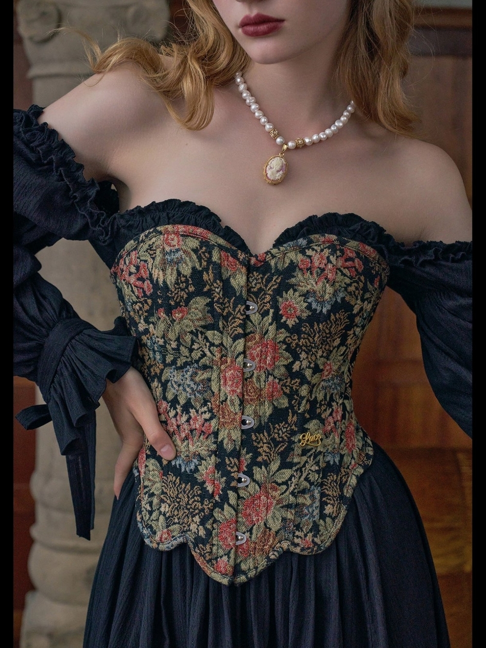 Lacemade flower & mirror corset size XL